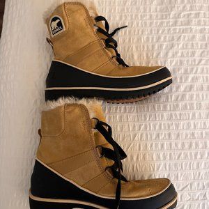 SOREL Tivoli IV Snow Boot Size 7